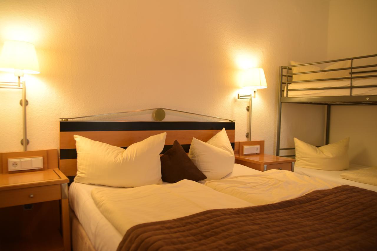 Landhotel Roefleuten ฟรอนเทน ภายนอก รูปภาพ